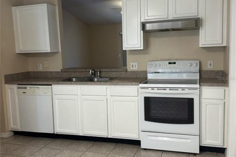 House in Palm Coast, Florida 3 bedrooms, 122.63 sq.m. № 1519983 - photo 18