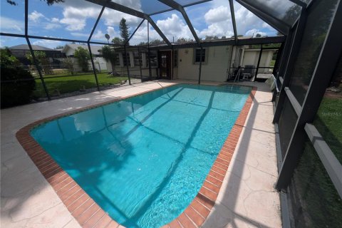 Casa en venta en Port Charlotte, Florida, 3 dormitorios, 132.94 m2 № 2386572 - foto 23