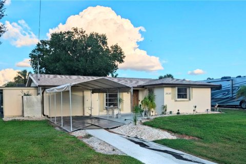 Casa en venta en Port Charlotte, Florida, 3 dormitorios, 132.94 m2 № 2386572 - foto 3
