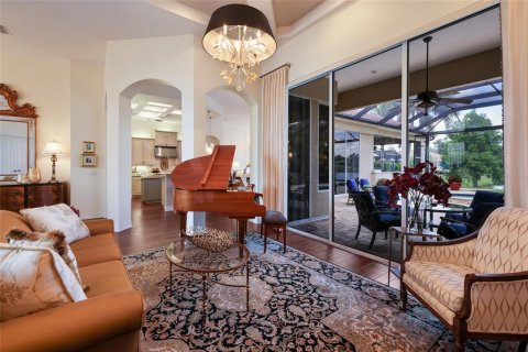 House in Lakewood Ranch, Florida 3 bedrooms, 292.83 sq.m. № 2151809 - photo 16