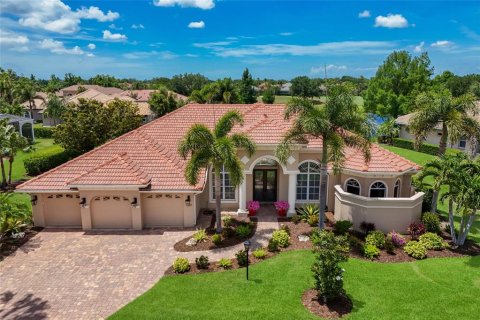 House in Lakewood Ranch, Florida 3 bedrooms, 292.83 sq.m. № 2151809 - photo 2