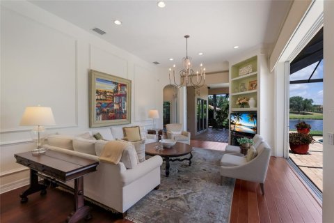 House in Lakewood Ranch, Florida 3 bedrooms, 292.83 sq.m. № 2151809 - photo 9