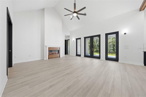 Casa en venta en Wildwood, Florida, 3 dormitorios, 263.1 m2 № 2098899 - foto 27