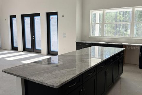 Casa en venta en Wildwood, Florida, 3 dormitorios, 263.1 m2 № 2098899 - foto 10