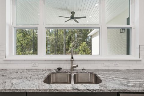 Casa en venta en Wildwood, Florida, 3 dormitorios, 263.1 m2 № 2098899 - foto 16