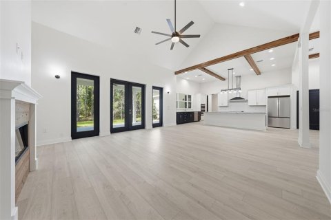 Casa en venta en Wildwood, Florida, 3 dormitorios, 263.1 m2 № 2098899 - foto 28