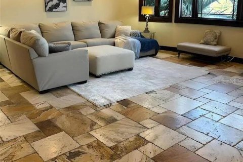 Casa en alquiler en Saint Petersburg, Florida, 5 dormitorios, 417.97 m2 № 1535034 - foto 18
