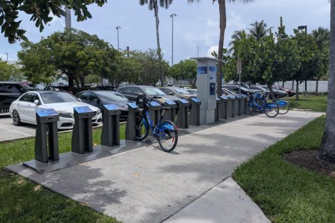 Снять в аренду кондоминиум в Майами-Бич, Флорида 1 спальня, 63.17м2, № 1857443 - фото 16