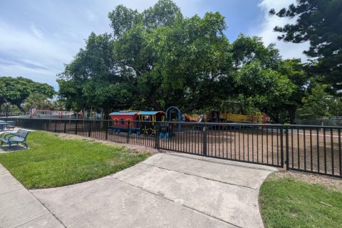 Снять в аренду кондоминиум в Майами-Бич, Флорида 1 спальня, 63.17м2, № 1857443 - фото 5