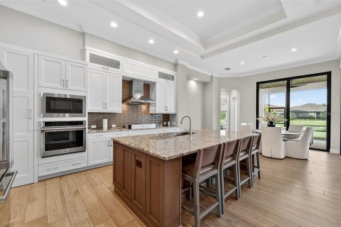Купить виллу или дом в Лейкленд, Флорида 9 комнат, 269.79м2, № 1844843 - фото 15