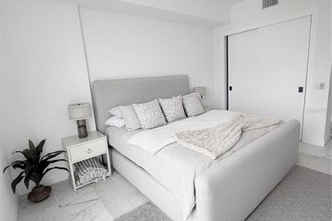 Copropriété à louer à Saint Petersburg, Floride: 1 chambre, 106.28 m2 № 2418946 - photo 10