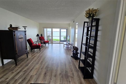 Copropriété à vendre à Saint Petersburg, Floride: 2 chambres, 82.68 m2 № 1773986 - photo 3