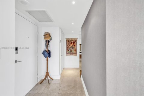 Copropriété à vendre à Miami Beach, Floride: 2 chambres, 161 m2 № 1881450 - photo 17