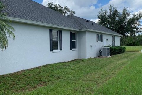 Villa ou maison à vendre à Avon Park, Floride: 3 chambres, 221.66 m2 № 1805499 - photo 7