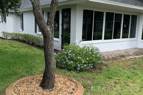 Villa ou maison à vendre à Avon Park, Floride: 3 chambres, 221.66 m2 № 1805499 - photo 4