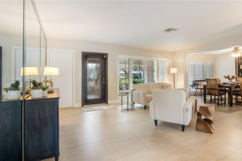 Casa en venta en Hollywood, Florida, 3 dormitorios, 179.77 m2 № 1983845 - foto 14