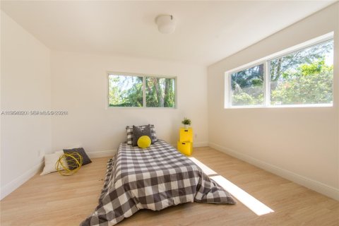 Propiedad comercial en venta en Miami, Florida, 216.56 m2 № 2008269 - foto 6