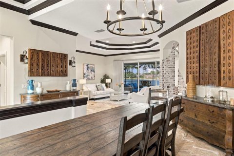 Villa ou maison à vendre à Sarasota, Floride: 5 chambres, 362.32 m2 № 2428941 - photo 5