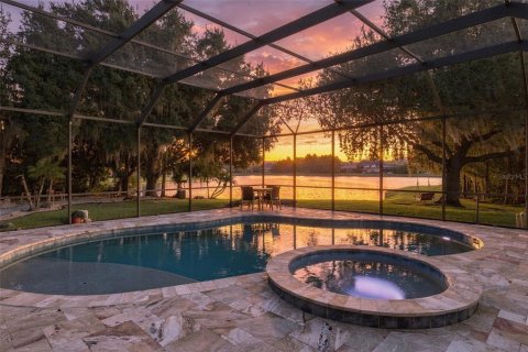 Villa ou maison à vendre à Sarasota, Floride: 5 chambres, 362.32 m2 № 2428941 - photo 2