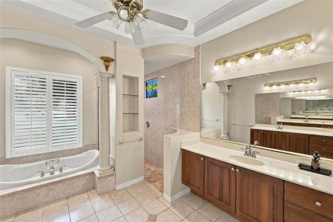 Villa ou maison à vendre à Sarasota, Floride: 5 chambres, 362.32 m2 № 2428941 - photo 28