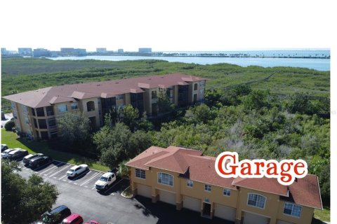 Condo in Tampa, Florida, 2 bedrooms № 2420614 - photo 26