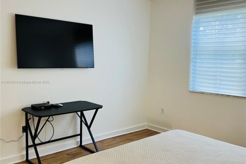 Condo in Aventura, Florida, 2 bedrooms  № 1874325 - photo 7
