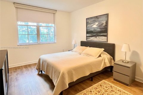 Condo in Aventura, Florida, 2 bedrooms  № 1874325 - photo 15