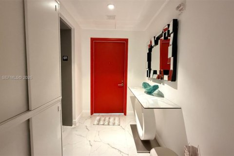 Condominio en alquiler en Miami, Florida, 3 dormitorios, 129.6 m2 № 2006980 - foto 25