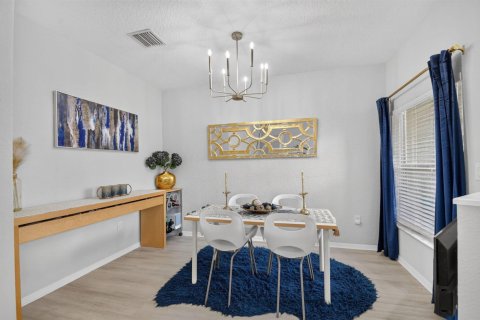 Townhouse in Boynton Beach, Florida 3 bedrooms, 141.49 sq.m. № 2189376 - photo 5