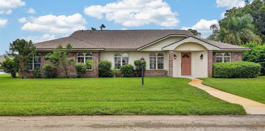 Casa en Palm Coast, Florida 3 dormitorios, 173.45 m2 № 2386416
