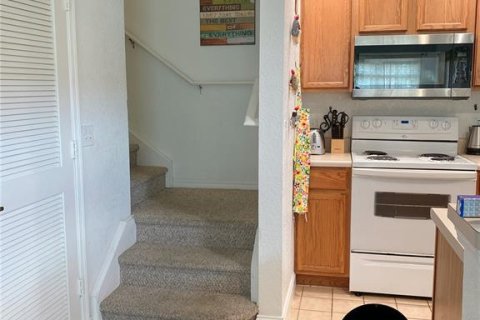 Touwnhouse à louer à Kissimmee, Floride: 4 chambres, 136.57 m2 № 2150440 - photo 5