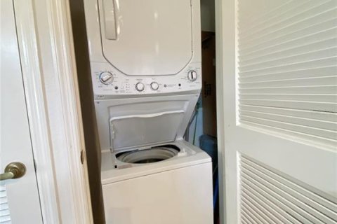 Touwnhouse à louer à Kissimmee, Floride: 4 chambres, 136.57 m2 № 2150440 - photo 27