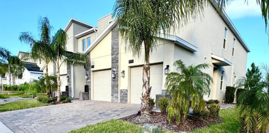 Condominio en Davenport, Florida, 3 dormitorios № 1781106