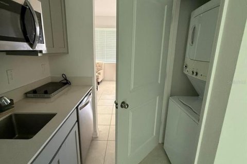 Appartement à louer à Winter Haven, Floride: 1 chambre, 65.03 m2 № 2411663 - photo 5