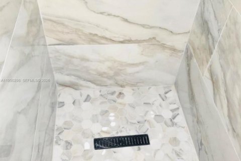 Снять в аренду коммерческую недвижимость в Майами, Флорида 137.12м2, № 2005912 - фото 5