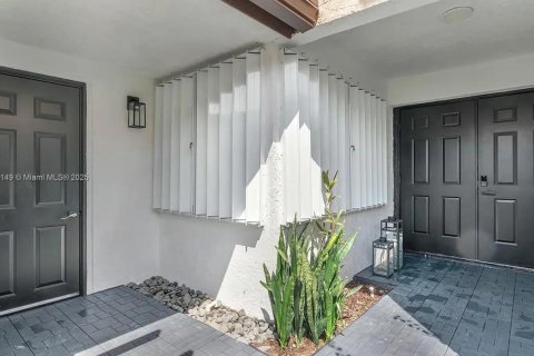 Купить таунхаус в Бока-Ратон, Флорида 3 спальни, 167.22м2, № 1945898 - фото 21