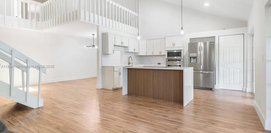 Таунхаус в Бока-Ратон, Флорида 3 спальни, 167.22м2 № 1945898