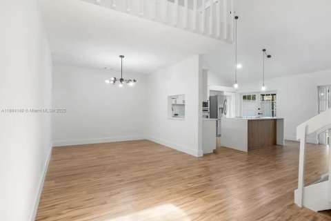 Купить таунхаус в Бока-Ратон, Флорида 3 спальни, 167.22м2, № 1945898 - фото 6