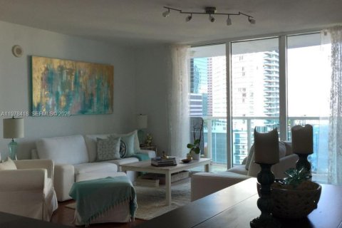 Apartment in Miami, Florida 1 bedroom, 83.8 sq.m. № 2044472 - photo 7
