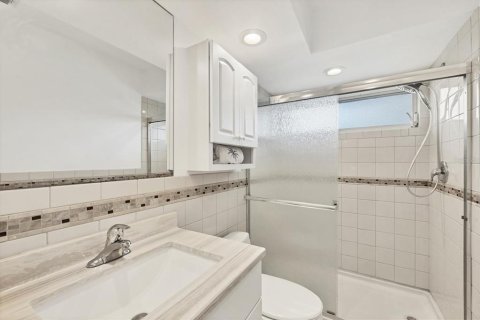 House in Port Charlotte, Florida 2 bedrooms, 140.65 sq.m. № 1593062 - photo 23