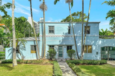Casa en venta en Miami, Florida, 3 dormitorios, 205.5 m2 № 1445765 - foto 1