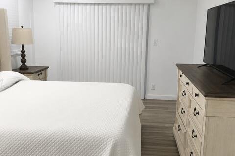 Casa en alquiler en West Palm Beach, Florida, 1 dormitorio, 91.79 m2 № 2084775 - foto 7