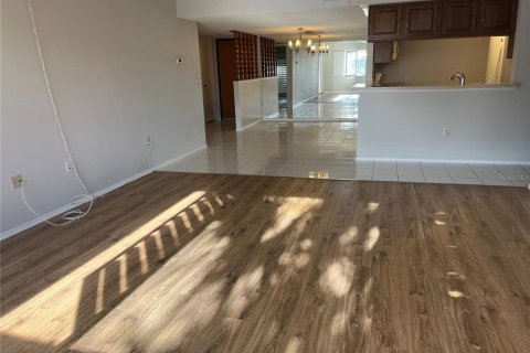 Condo in Clearwater, Florida, 3 bedrooms  № 1566146 - photo 21