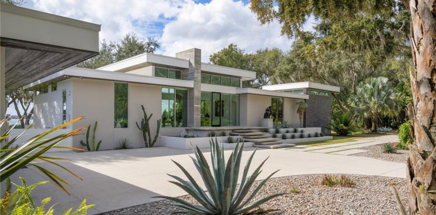Villa ou maison à Winter Haven, Floride 4 chambres, 339.93 m2 № 1598349