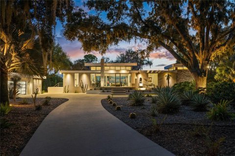 Villa ou maison à vendre à Winter Haven, Floride: 4 chambres, 339.93 m2 № 1598349 - photo 3