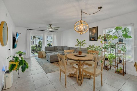 Condominio en venta en Orlando, Florida, 2 dormitorios, 88.07 m2 № 1780701 - foto 8