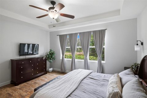 House in Venice, Florida 4 bedrooms, 216.37 sq.m. № 2238007 - photo 30