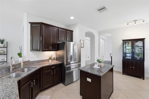 House in Venice, Florida 4 bedrooms, 216.37 sq.m. № 2238007 - photo 20