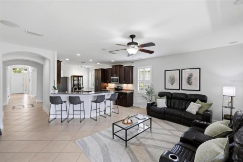 House in Venice, Florida 4 bedrooms, 216.37 sq.m. № 2238007 - photo 4