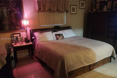 Villa ou maison à vendre à Homestead, Floride: 3 chambres, 162.76 m2 № 2005211 - photo 8